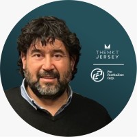 Rubén Flores