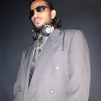 Dj Nynjah Ron Hoolasie