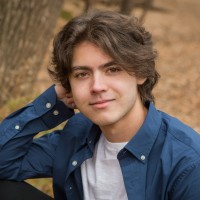 Zachary Peterson