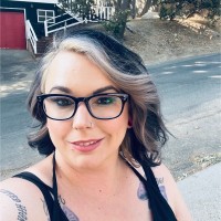 Sarah Rosch (Raw-Shh), Chrm