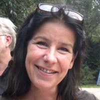 Elly Van Den Broek