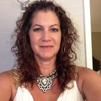Laurie Tresa, Cm