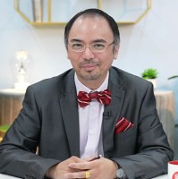 Raymond Cheng, PhD DPA DALS DHum(Hon) FRSPH FBCS