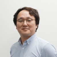 방준석