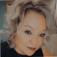 Niki S.