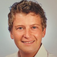 Verena Albert