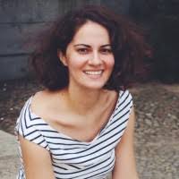 Dr. Aylin Matlé
