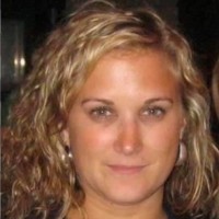 Angela Benoit