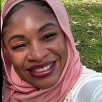 Chelsea Knowles, Mba