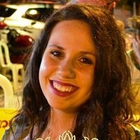 Claudia Araujo Macedo