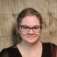 Rebecca Holz
