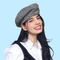 Yuliana B.