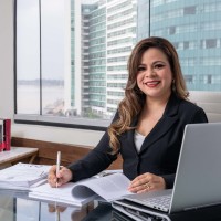 Evelyn Solari Davila