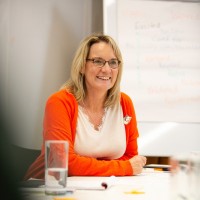 Julia Worthington MCIOF(Dip)