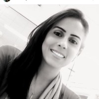 Andrea Gomes