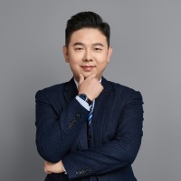 Oliver Liu