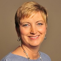 Larisa Stout