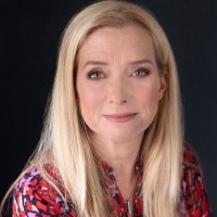 Amelie Lyons