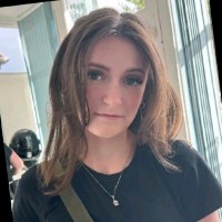 Laura M MacGregor