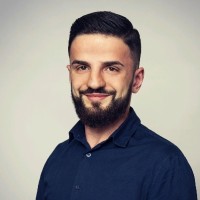 Agonis Tolaj