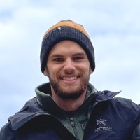 Levi Peters