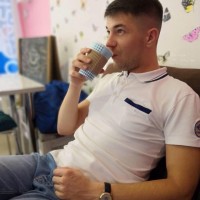 Роман Зарудній