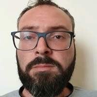 Nikos Efstathiadis