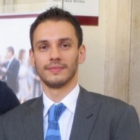 Andrea Petroni