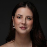 Rhiannon Hilton