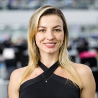 Carla Feder