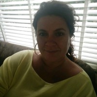 Simone Den Tuinder