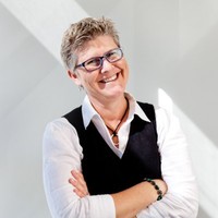 Gillian Adams