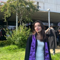 Özge Can