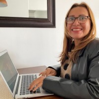 Lucila León Velásquez