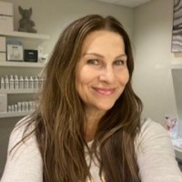 Kelli Larson