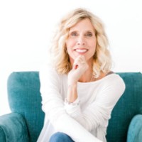Lynn Schroeder