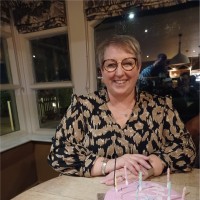 Joanne Holder