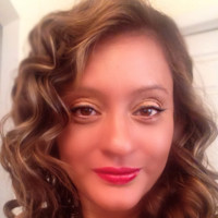 Liza Nieves