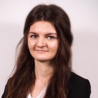 Julia Veil