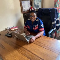 Elizabeth R Mushambi