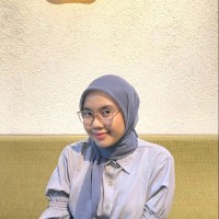 Dina Nur Azizah