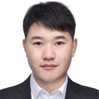 于成龙