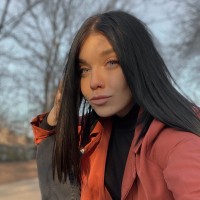 Yana Launova