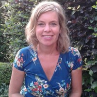Marieke Van Dinther