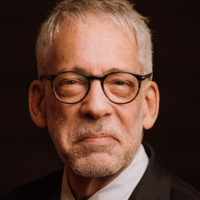 Bruce Hennes