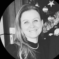 Pascale L.