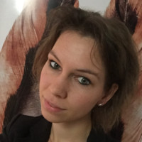 Larissa Van Hal