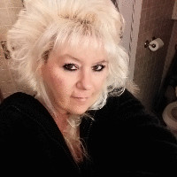 Bobbie Ward