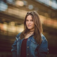 Emma Boury