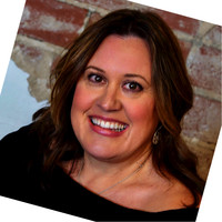 Amie Farris, Aprn, Cnp